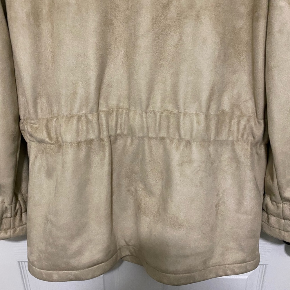 Calvin Klein Beige Faux Suede Utility Jacket Size Medium Like New Condition - Picture 6 of 12